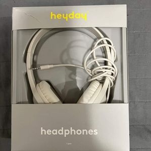 Headphone